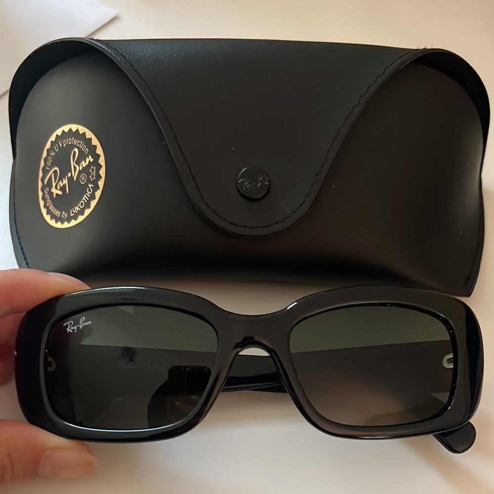 Rayban RB4122